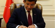  Başbakan Davutoğlu'nun yeni anayasaya dair cevabı...